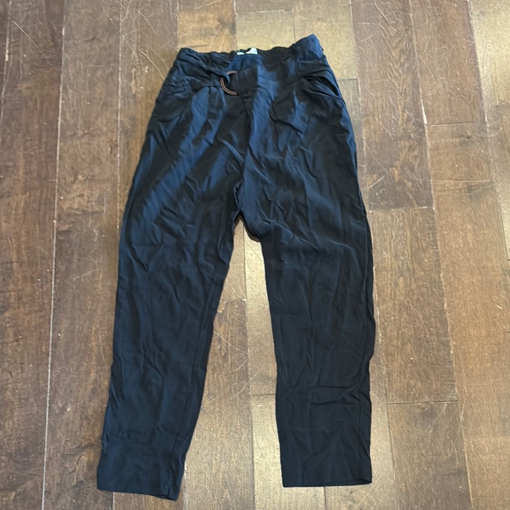 By Anthropologie -Black Relaxed Fit High-Waisted Trousers